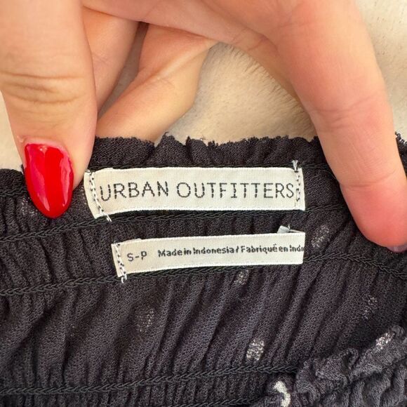 Urban Outfitters Black Polka Dot Smocked Long Sleeve Crop Top - Picture 6 of 10